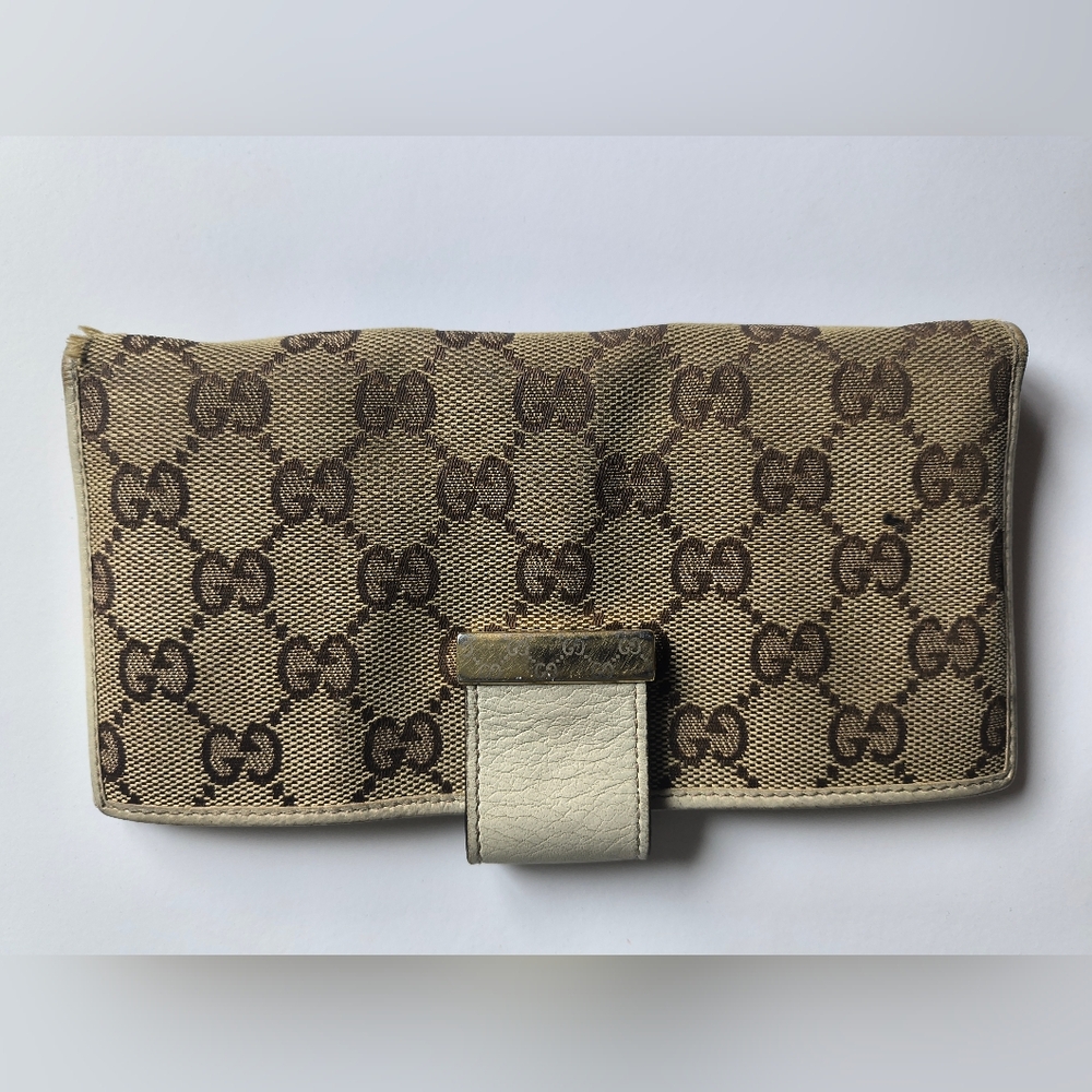 Gucci Beige and Brown Monogram Clutch
